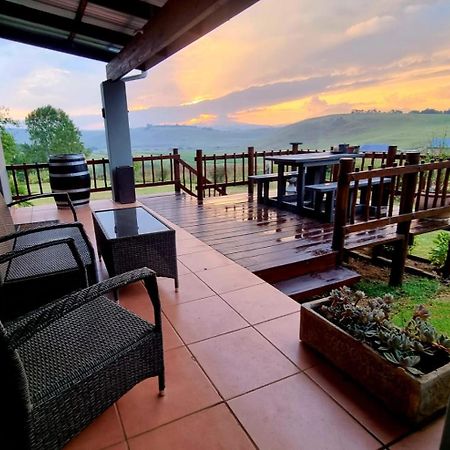 J&B Lodge Underberg Bagian luar foto